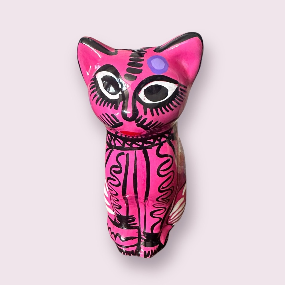 Vintage Hand Painted Ceramic Mexican Folk Art Talavera Cat Figurine Piggy Bank
